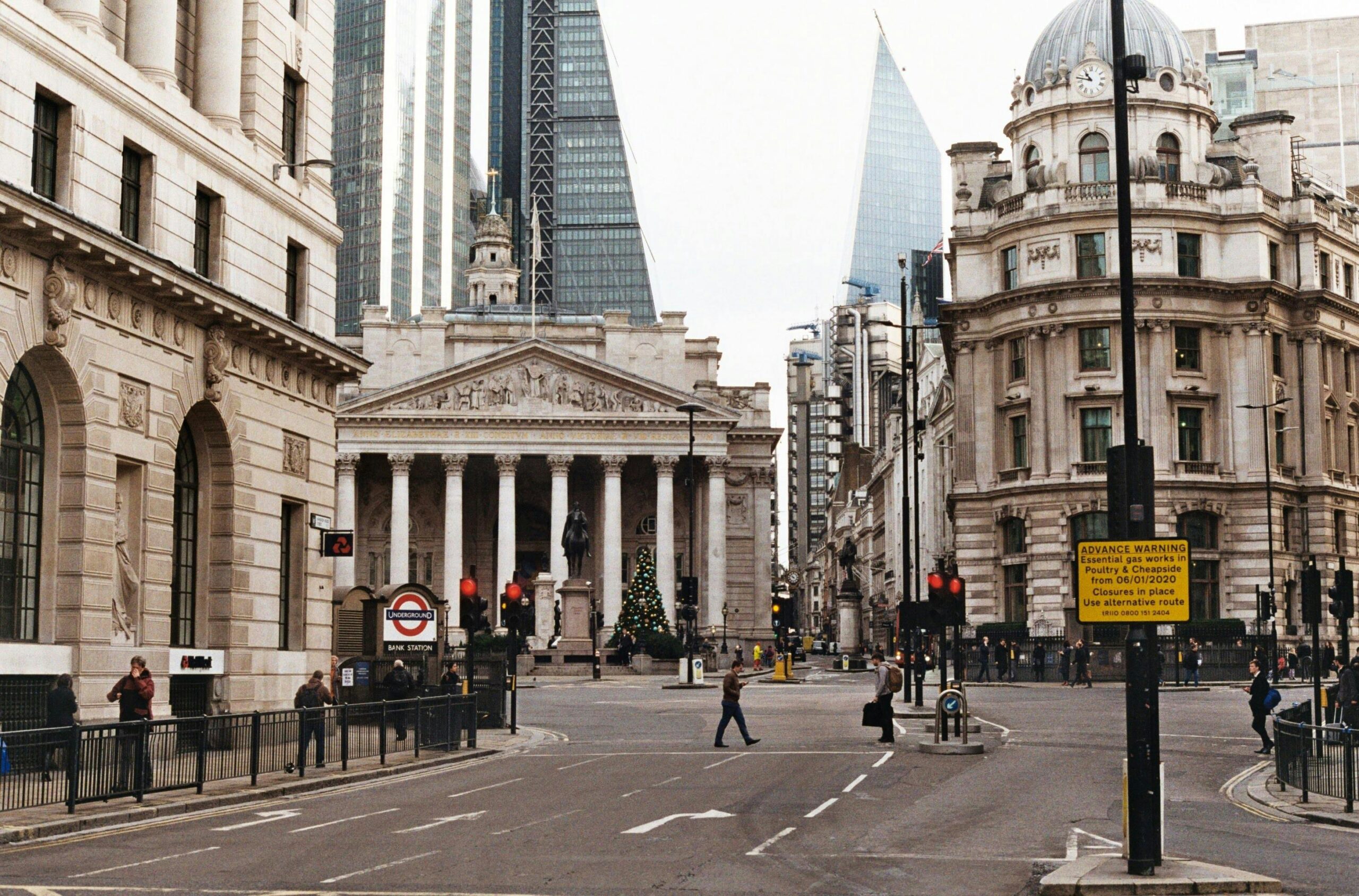 What does the Bank of England rate cut mean for small businesses?